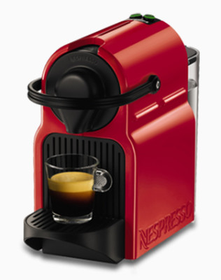 深紅咖啡機(jī) 設(shè)計與功能的完美融合